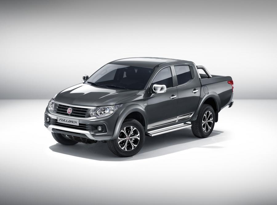  Fiat Fullback Double Cab 2016 года  (фото 1 из 31)